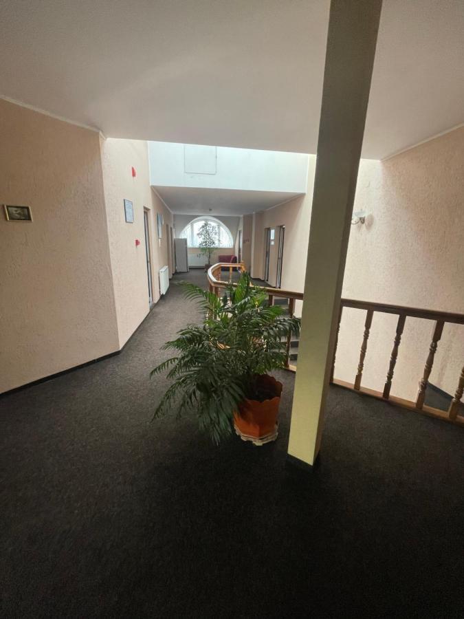 Pension Regal Satu Mare Exterior photo